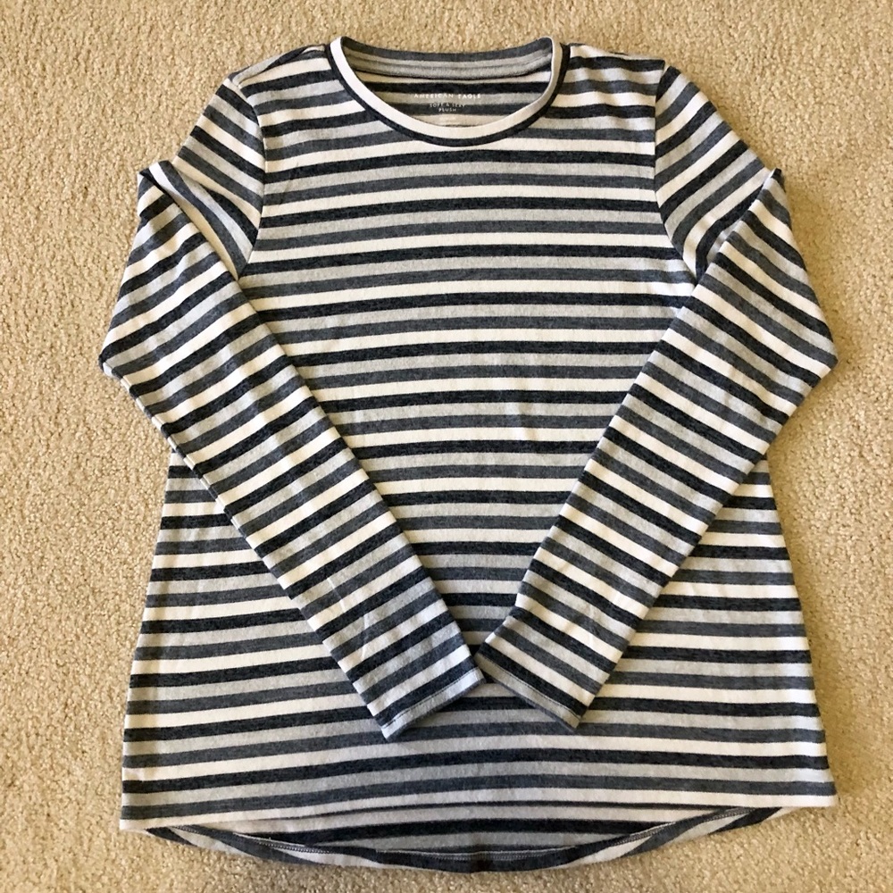 American Eagle Outfitters Gray Striped Long Sleeve Shirt